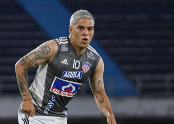 Juanfer Quintero explotó y dio pistas sobre su futuro: "No subestimes a un campeón"