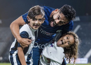 Un título más en la carrera del ‘Rifle’ Andrade, campeón con Alianza Lima