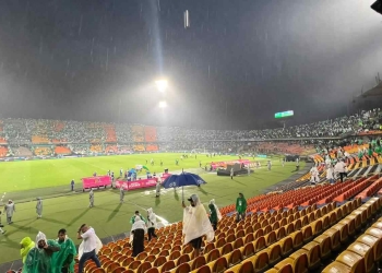 La lluvia de críticas por plaga de cucarachas en las tribunas del Atanasio Girardot