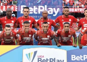 La reacción, con emoji, de un jugador de América por el árbitro que pitará ante el DIM