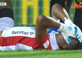 La mala suerte de David Quintero: 10 minutos y se lesionó la rodilla