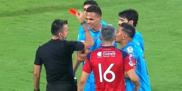 ¡Tarjeta roja a los 5 minutos entre DIM y Unión Magdalena!