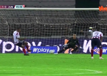 Berrío, penalti fallado y un primer tiempo desastroso para Junior ante Once Caldas