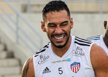 ¿A enmendar el error de Arturo Reyes? Junior tantea el regreso de Yeison Gordillo