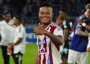 Chino Sandoval, la oferta del exterior y "Quiere irse por la puerta grande de Junior"