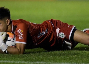 ¡Qué novela con Santiago Mele! Junior se lo pelea con un club español