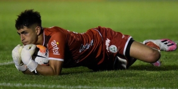 ¡Qué novela con Santiago Mele! Junior se lo pelea con un club español