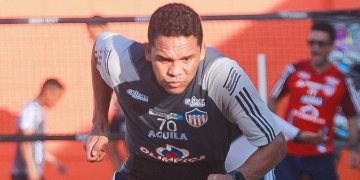 Bolillo aún no asegura que Bacca se quede: "No hemos hecho el análisis completo"