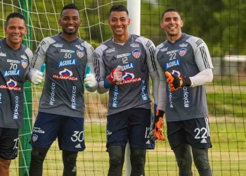 Junior: Si llega Mele, ¿Qué pasará con Jefersson Martínez?