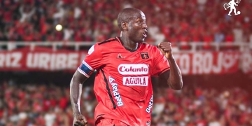 El puesto de Adrián Ramos entre los goleadores históricos de América y a cuánto está del primero