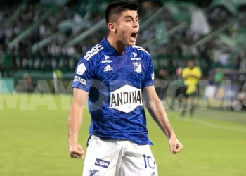 Alberto Gamero y su chapa con Millos visitando a Atlético Nacional