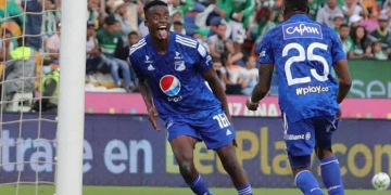 Alberto Gamero y su chapa con Millos visitando a Atlético Nacional