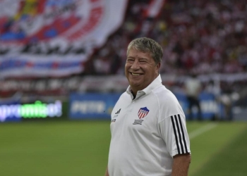 Bolillo Gómez: "Estoy aterrado con la hinchada de Junior, es muy brava"