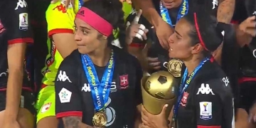 Liana Salazar agiganta su leyenda: títulos con Santa Fe y récord histórico