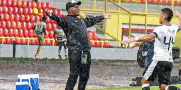 El equipo de la A que dirigiría Jersson González