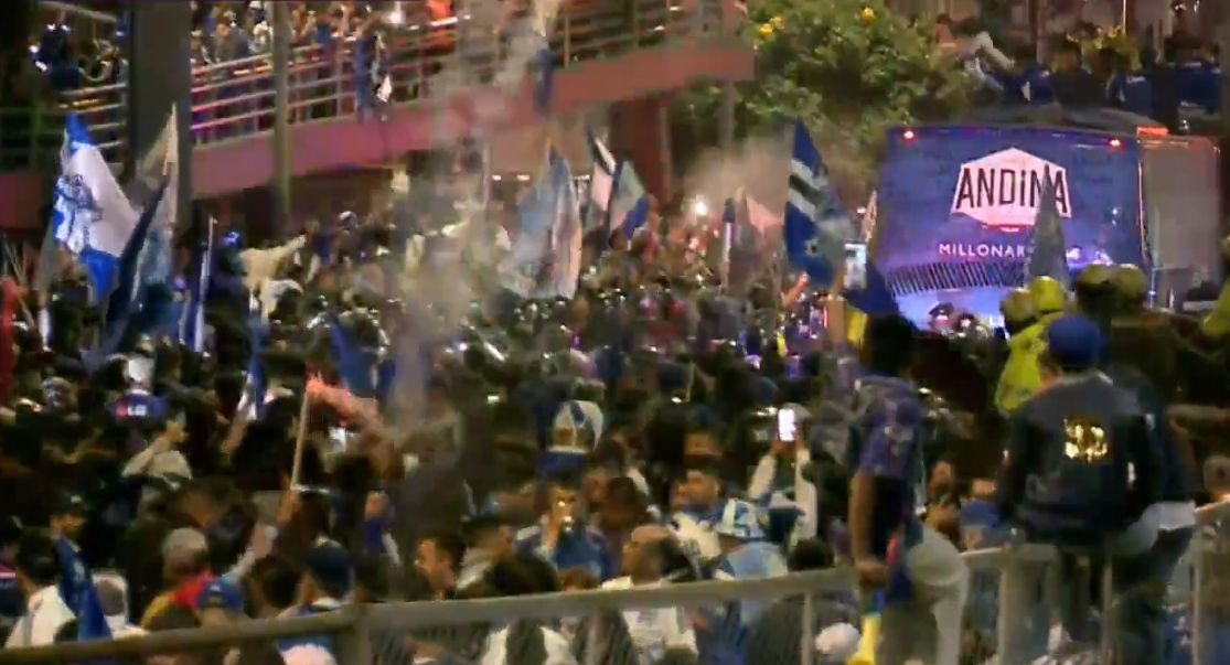 Millonarios y la locura de su hinchada en la celebración: ¿La estrella más festejada?