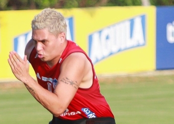 Más detalles de la salida de Quintero: "El DT se quedó en el 94" y la postura de Junior