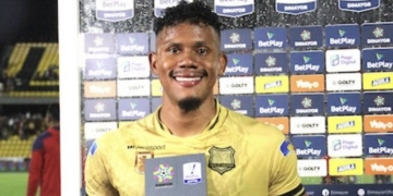 Se cayó lo de Jeison Quiñones pero Junior ya arregló con otro defensor central