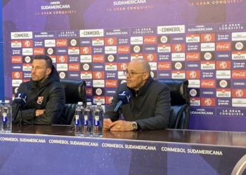 Alfredo Arias, tras eliminación del DIM: «Ilusionado con lo que vi de mi equipo»