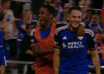 ¿Cuántos van?: El nuevo golazo de Santiago Arias en la MLS