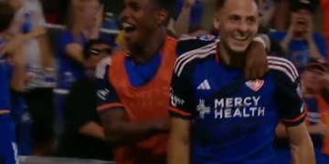 ¿Cuántos van?: El nuevo golazo de Santiago Arias en la MLS