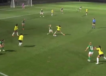 Video: La jugada por la que Irlanda no siguió jugando contra Colombia