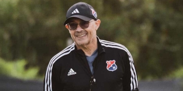 ¿Algún lío con Alfredo Arias en el DIM por la posición de Santa Fe?