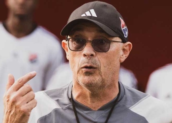 Alfredo Arias y su respuesta definitiva sobre la cláusula con Santa Fe