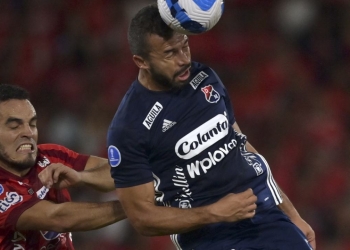 «Listo pa’ la guerra»: Andrés Cadavid le hace ojitos al América