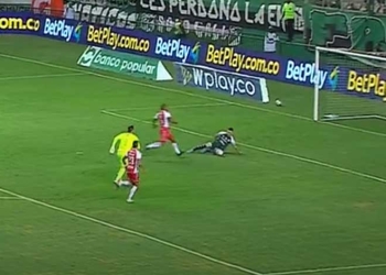 Video: ¿¡Cómo esto no fue gol de Gustavo Ramírez!?