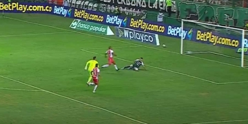 Video: ¿¡Cómo esto no fue gol de Gustavo Ramírez!?