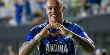 El golazo de Leonardo Castro y la protesta vehemente de Nacional