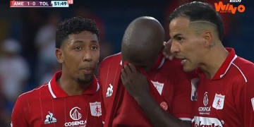 Maicol Valencia: debut profesional y primera tarjeta roja de su carrera