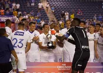 Los festejos: ¡Millonarios volvió a la victoria y le ganó un trofeo al Crystal Palace!