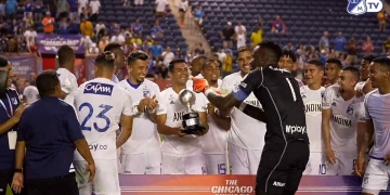 Los festejos: ¡Millonarios volvió a la victoria y le ganó un trofeo al Crystal Palace!