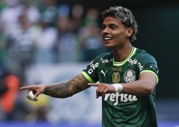 Richard Ríos marca y sigue pidiendo pista en la Selección