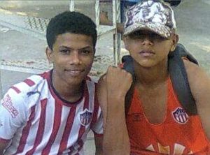José Enamorado junto a Ronny Toledo, amigo de la infancia y también jugador. Previa de un Junior vs, Nacional, 2011. 