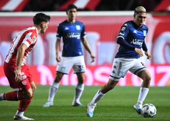 Juanfer Quintero volvió al fútbol: ¿Cómo jugó en su debut con Racing?