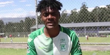 ¡Allá va la carrera del popular Efmamjjasond González!