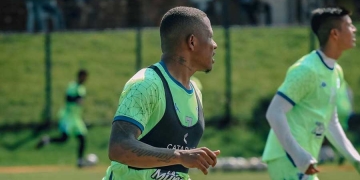 Buena noticia en la práctica del Cali: ¡Jhon Vásquez!