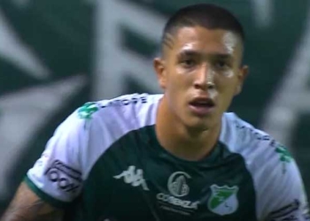 Juan Esteban Franco en su regreso a la titular del Cali: ¡Asistencia en 15 minutos!