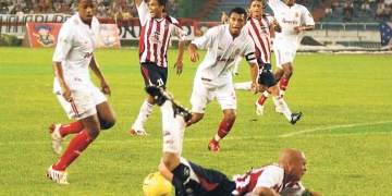 ¡Pasó en un Junior vs. América! El día del penalti fantasma del Piojo Acuña