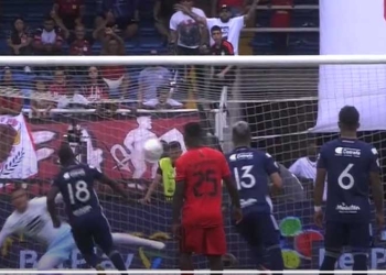 Masterclass de Edwuin Cetré con los penaltis ante América