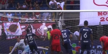 Masterclass de Edwuin Cetré con los penaltis ante América