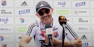 Alfredo Arias y el DIM: “Cuando un equipo le dicen ‘El Poderoso’, tiene la obligación de…”