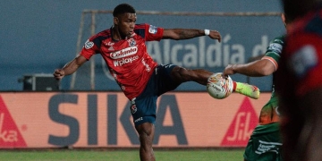 Brayan León: del “muy buen partido” a la lesión. ¿¡Qué le pasó!?