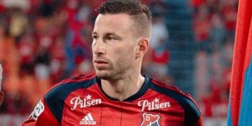 Luciano Pons y la frase de Bielsa como reacción a la expulsión