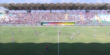 El bonito marco del clásico costeño jugando en Valledupar