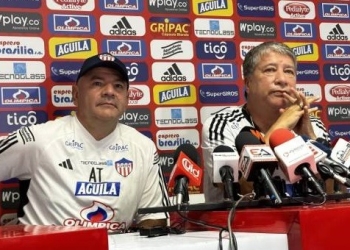 Otra joya del cuerpo técnico del Bolillo Gómez: "Hay una campaña contra nosotros"