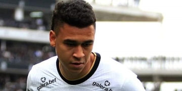 Víctor Cantillo sigue pasando momentos difíciles en Brasil